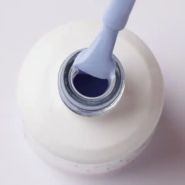 Open bottle of Lola Lee Gel Polish GP040