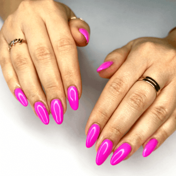 GP205 In barbies shoes hand