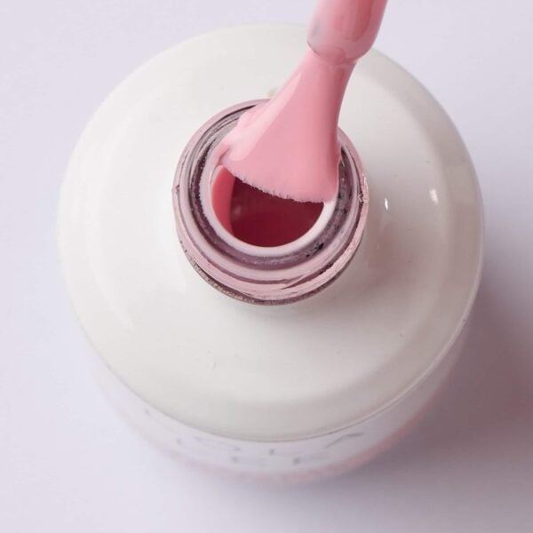 Open top of bottle with Lola Lee's GP060 gel polish
